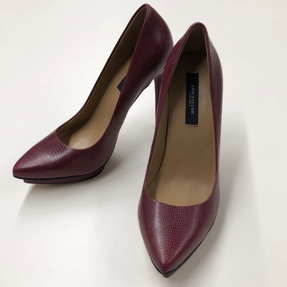 Ann Taylor Joelle Leather Platform Pumps